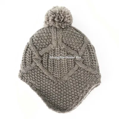 Mujer cálido suave grueso holgado acrílico Camel pompón forro polar Sherpa tejido Cable Rib Bonnet gorro informal con orejeras